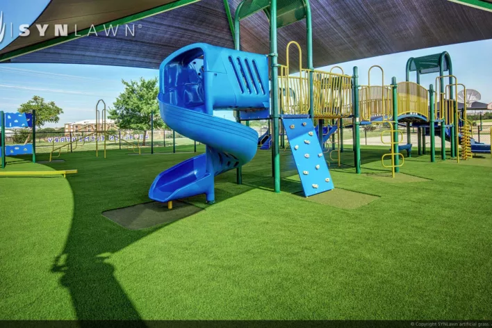 SYNLawn Des Moines IA play turf artificial grass for school playgrounds