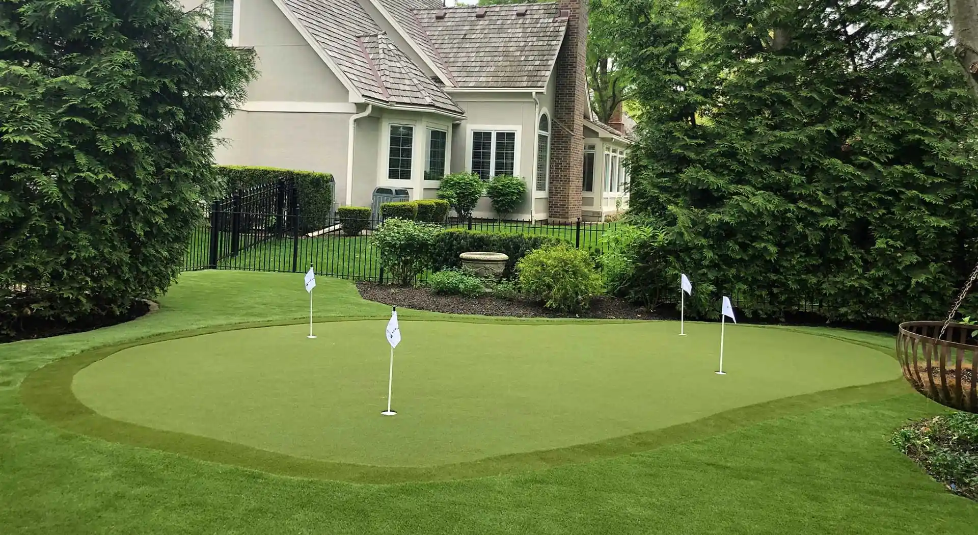 putting green artificial grass lawn